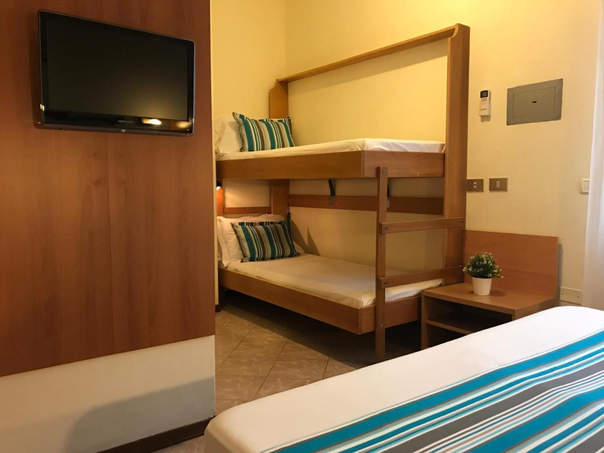 Golf Hotel リッチョーネ エクステリア 写真